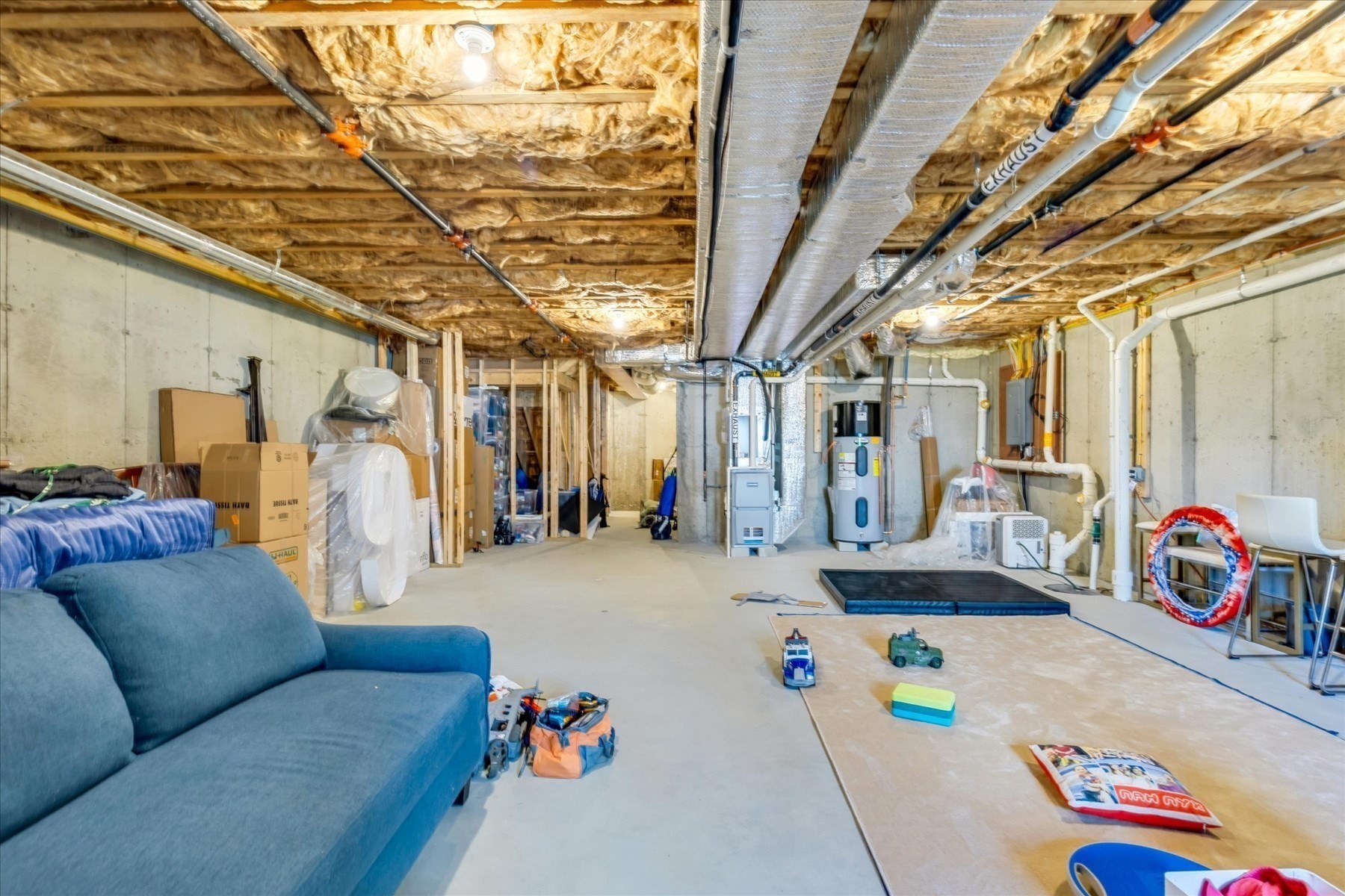 main property photo 36