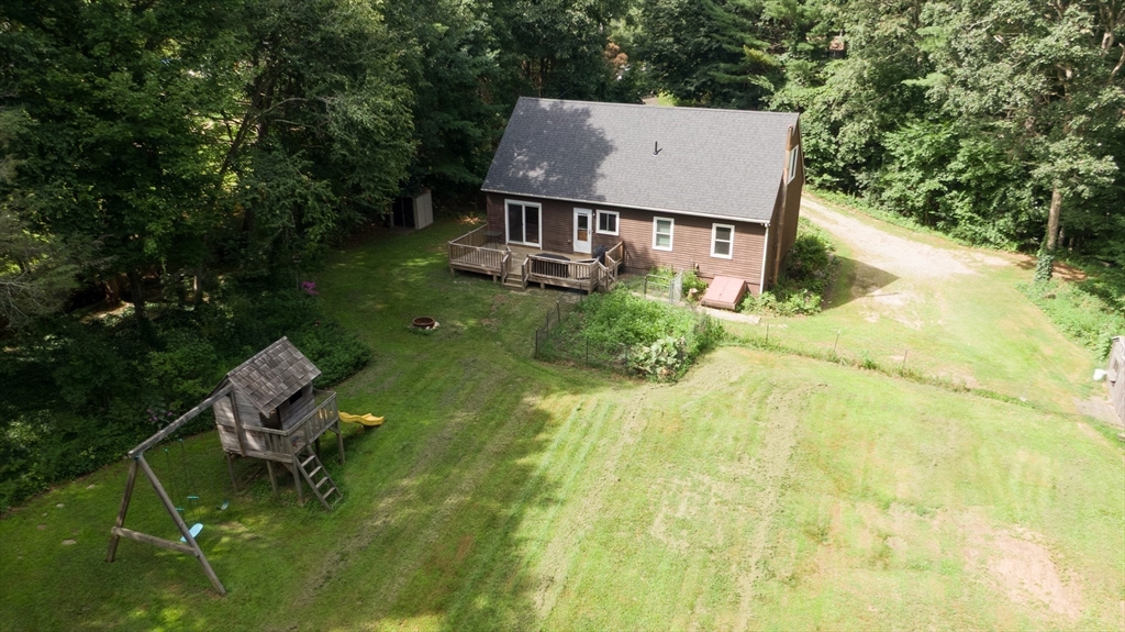 main property photo 31