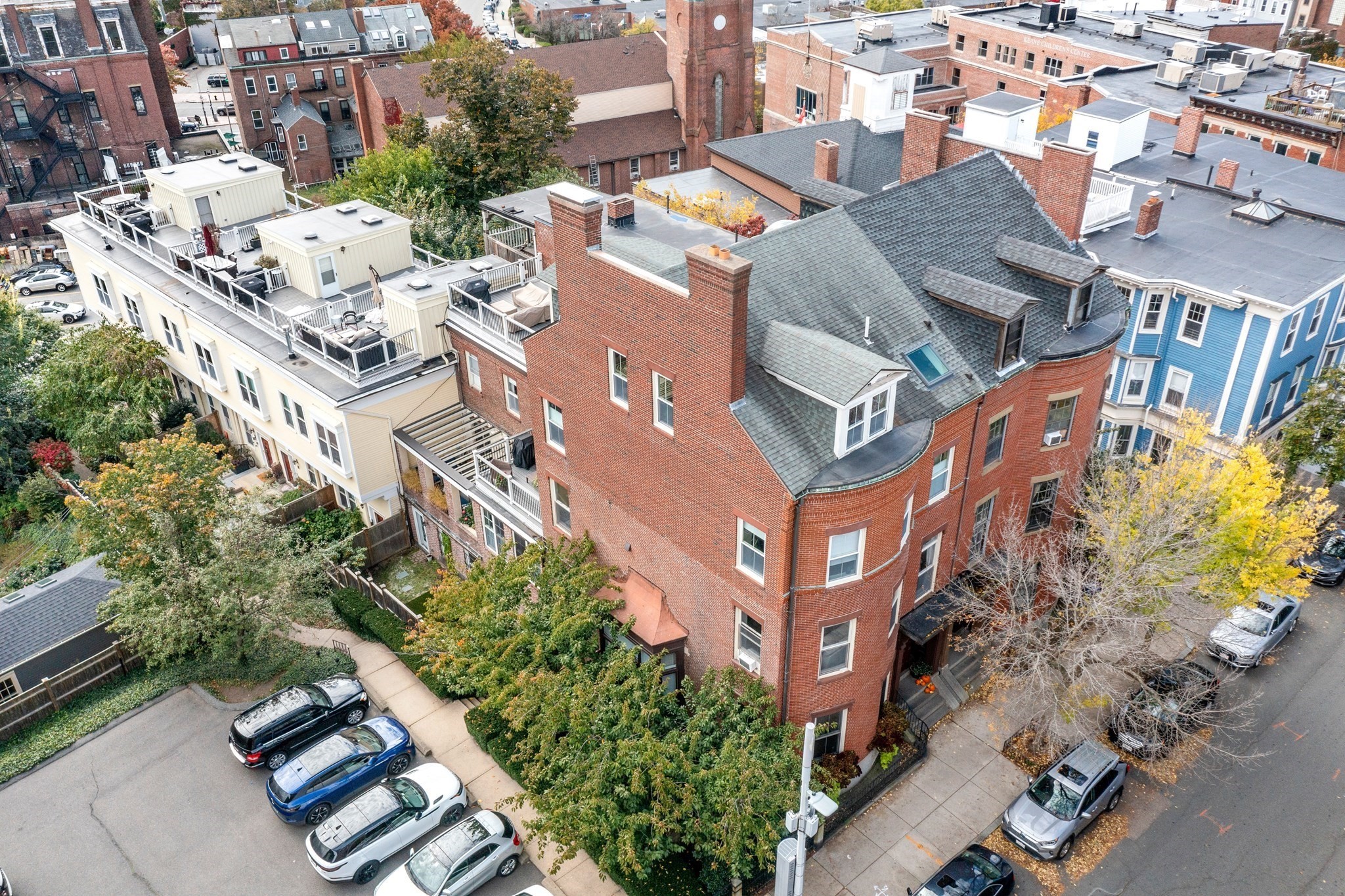main property photo 20
