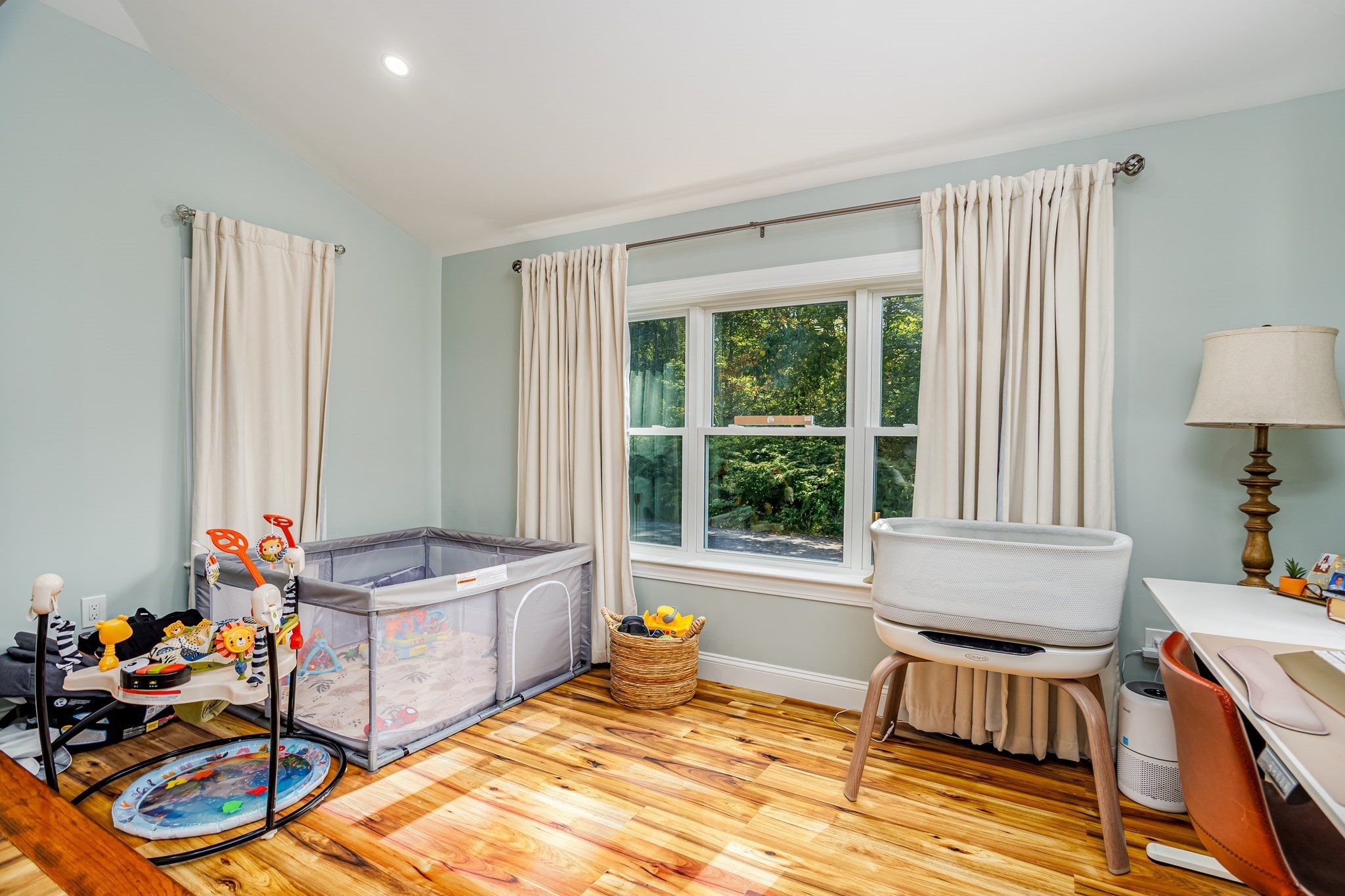 main property photo 8