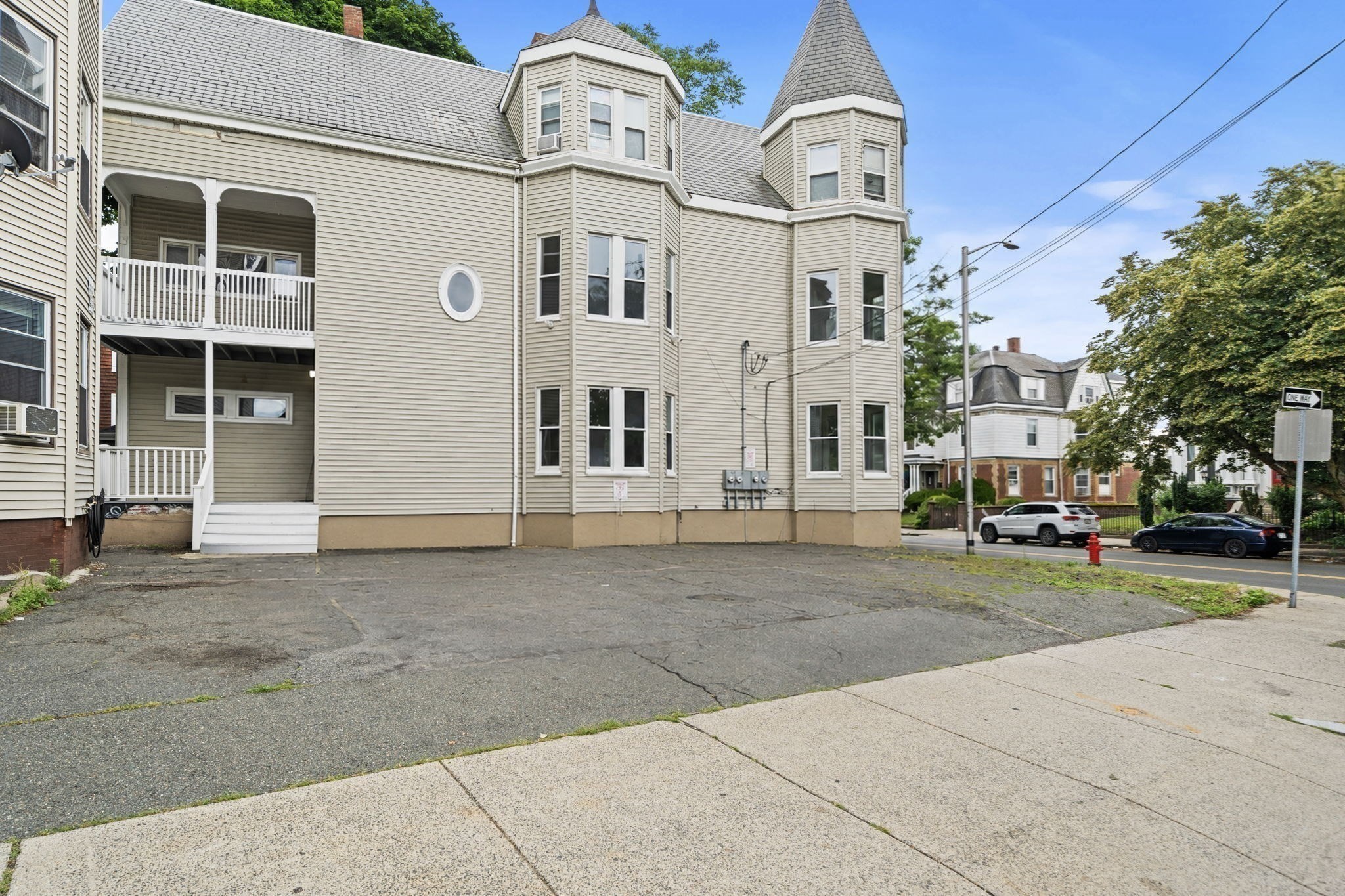 main property photo 36