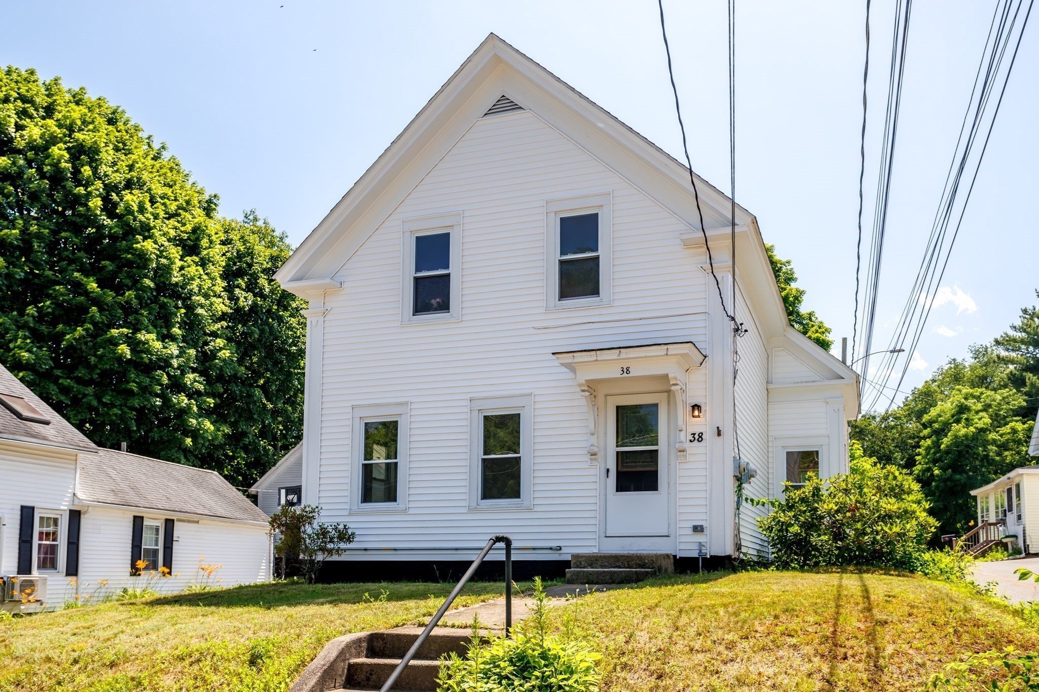 main property photo 2