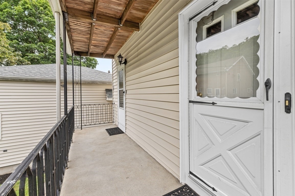 property viewer photo 18