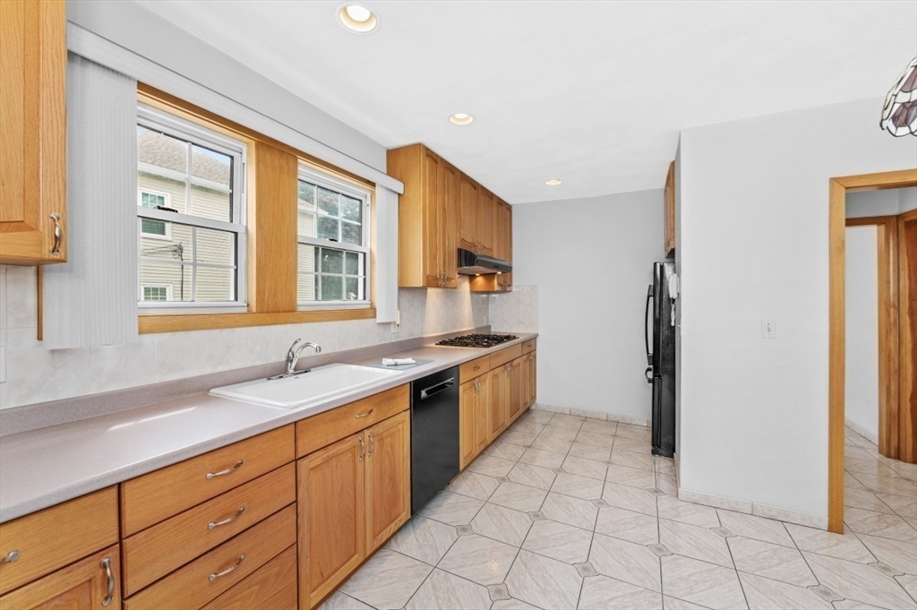 property viewer photo 8