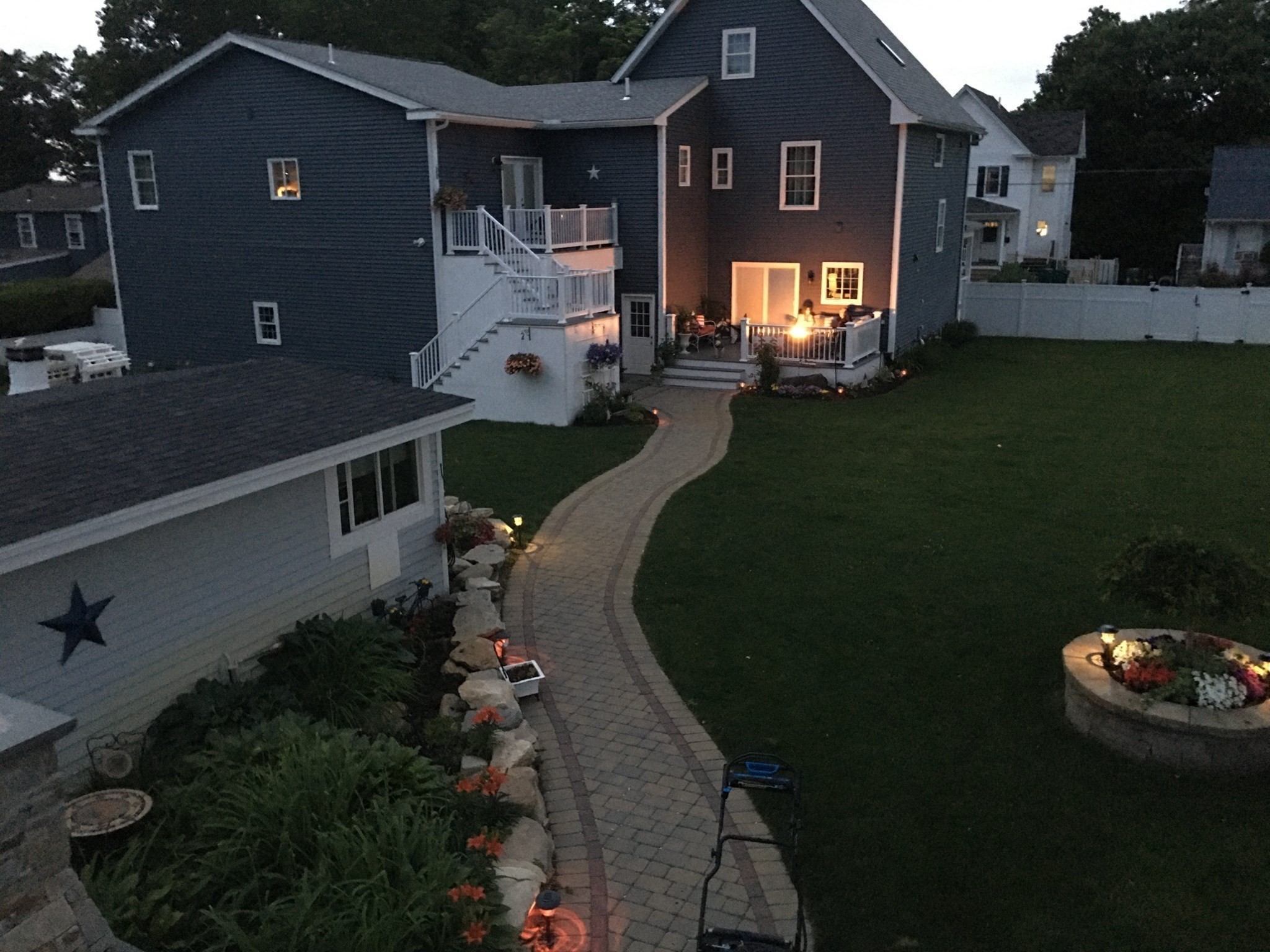 main property photo 8