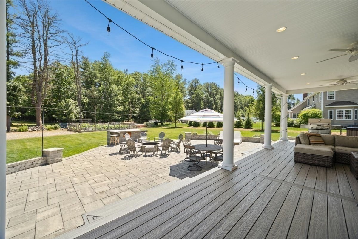 main property photo 33