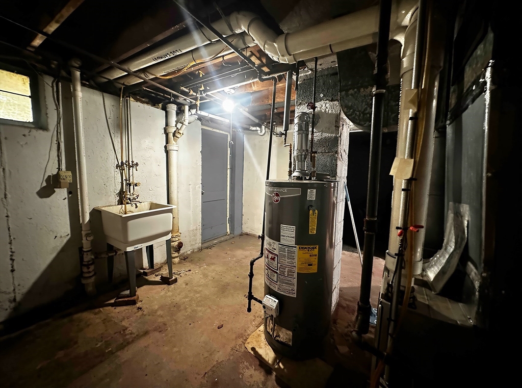 main property photo 25