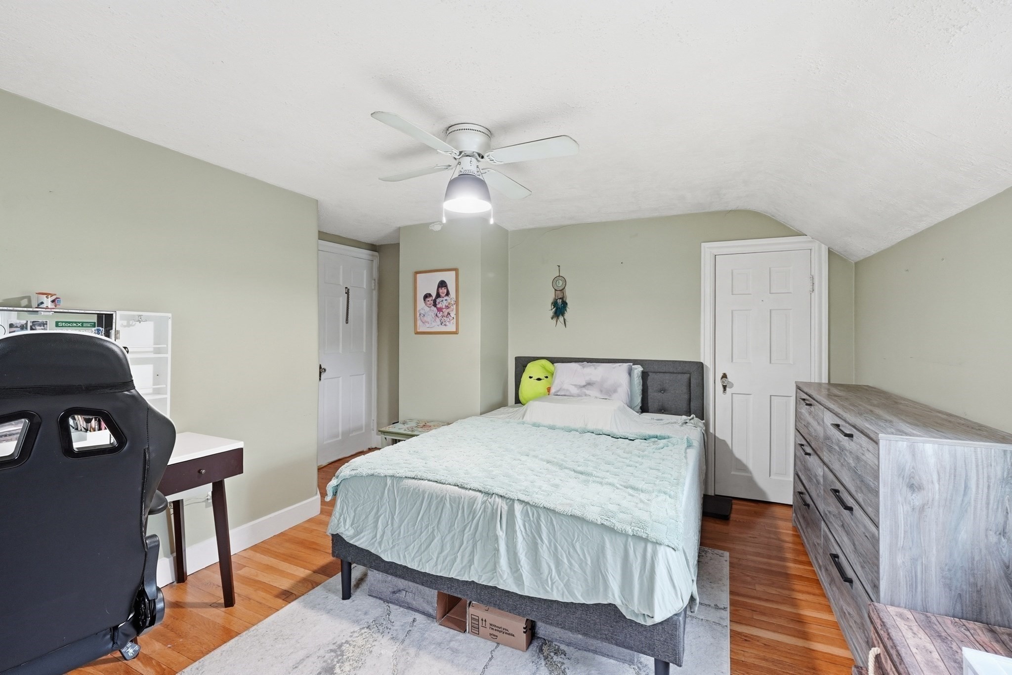 main property photo 24