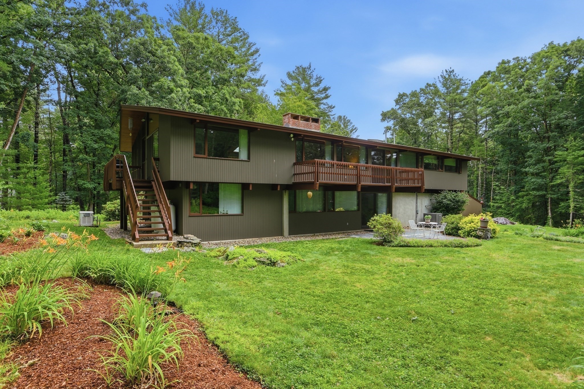 main property photo 36