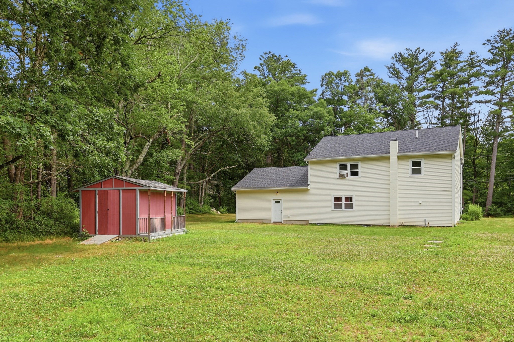 main property photo 27