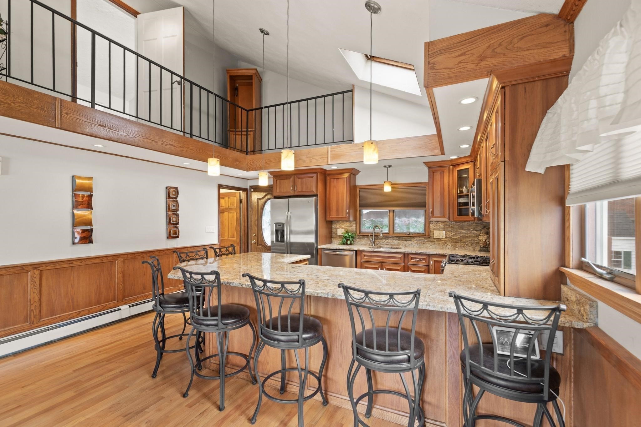 main property photo 8