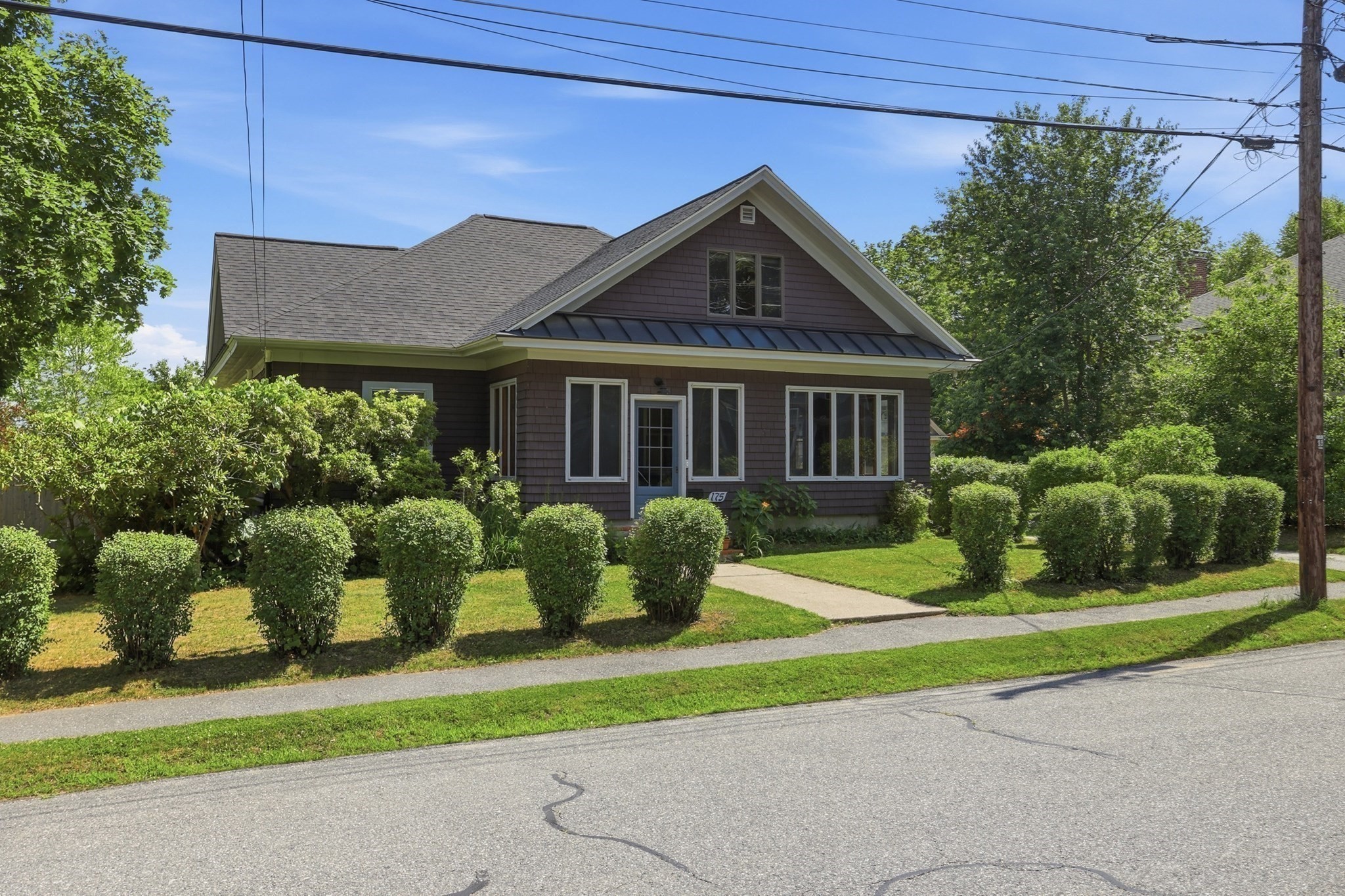 main property photo 33