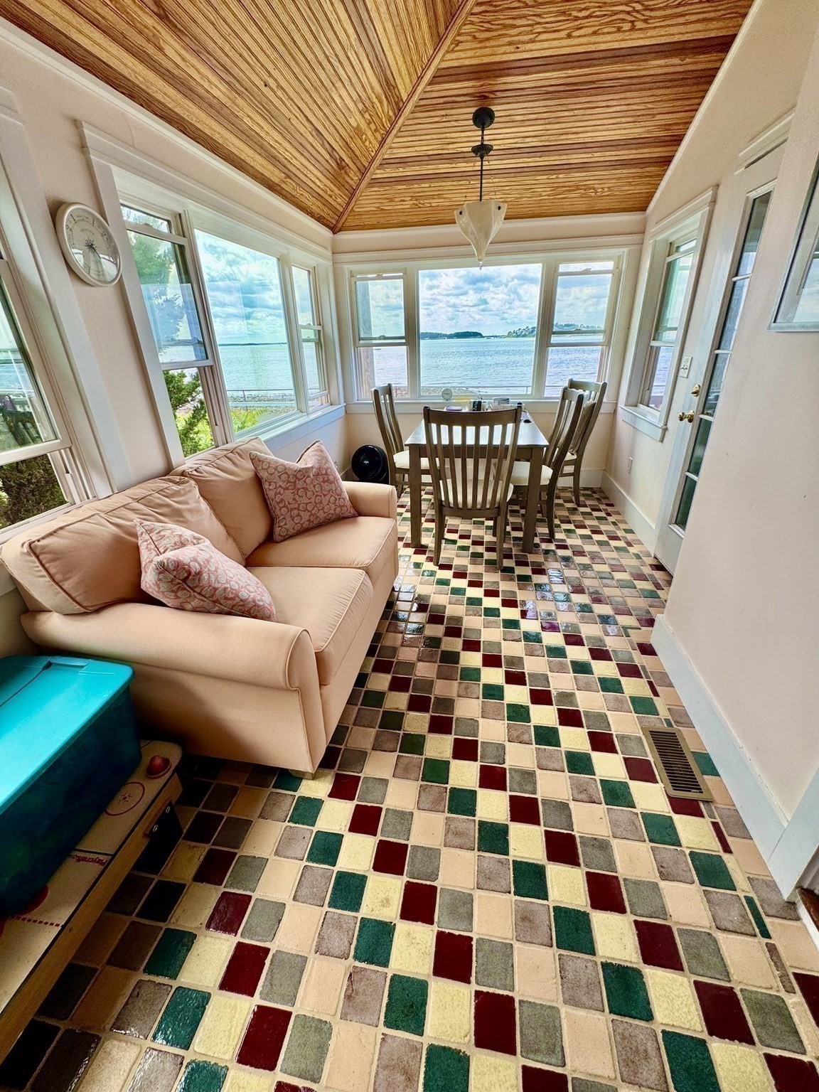 main property photo 14