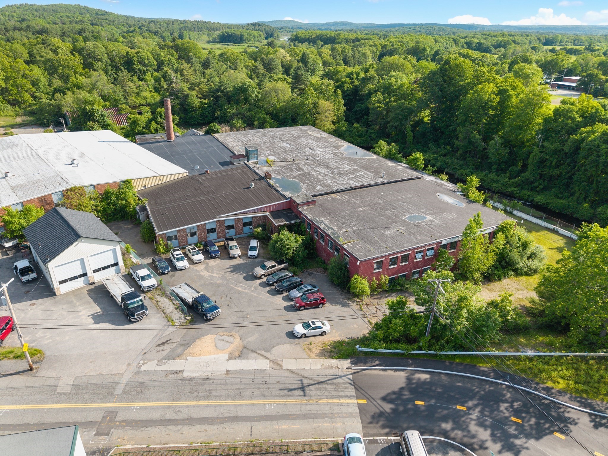 main property photo 15