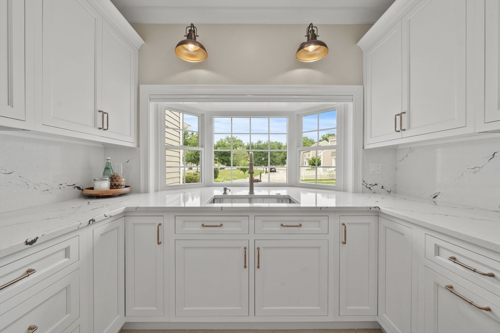 property viewer photo 3