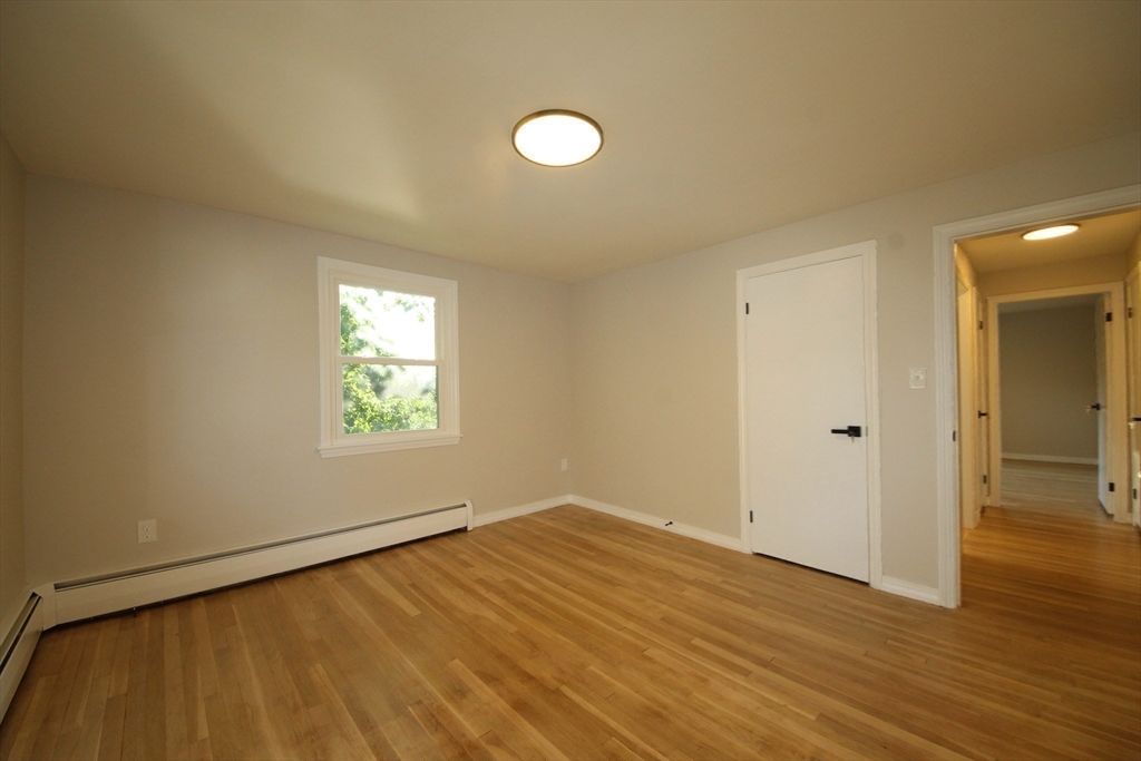 property viewer photo 11
