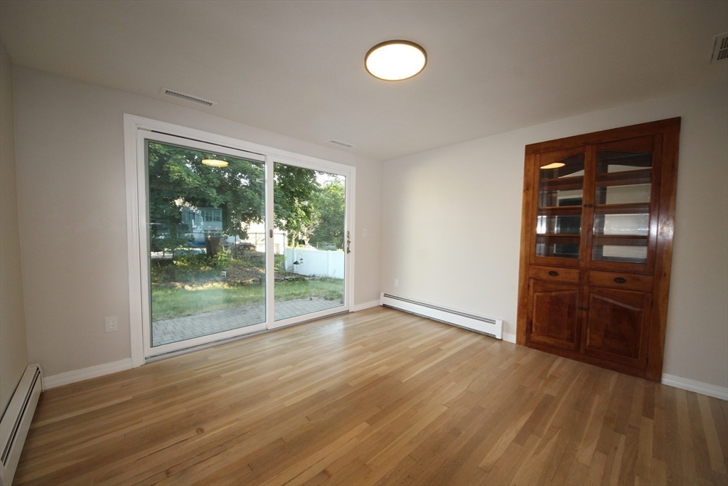 property viewer photo 17