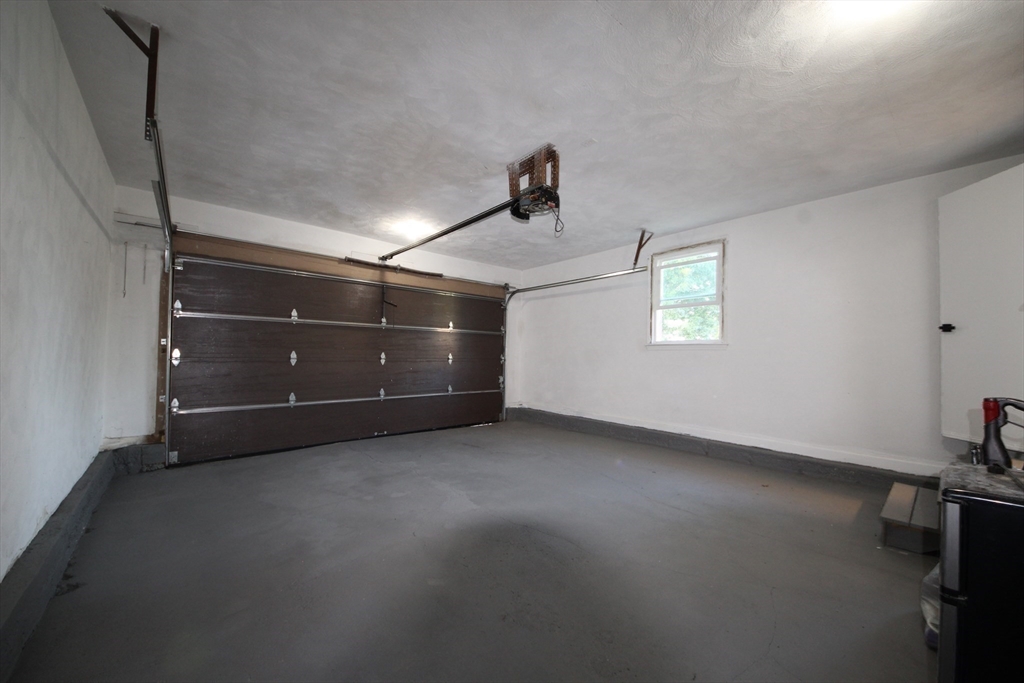 property viewer photo 25