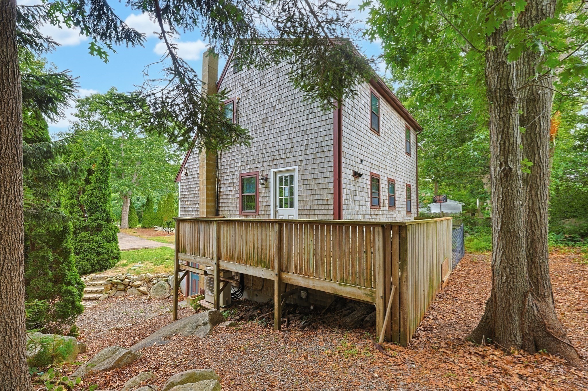 main property photo 8