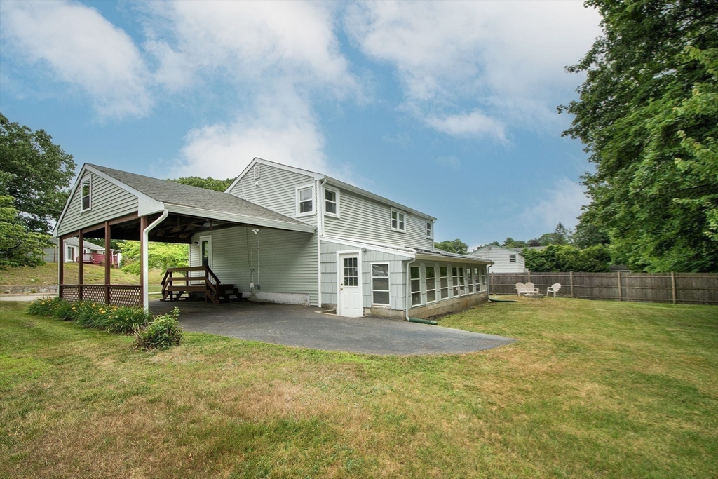 main property photo 24