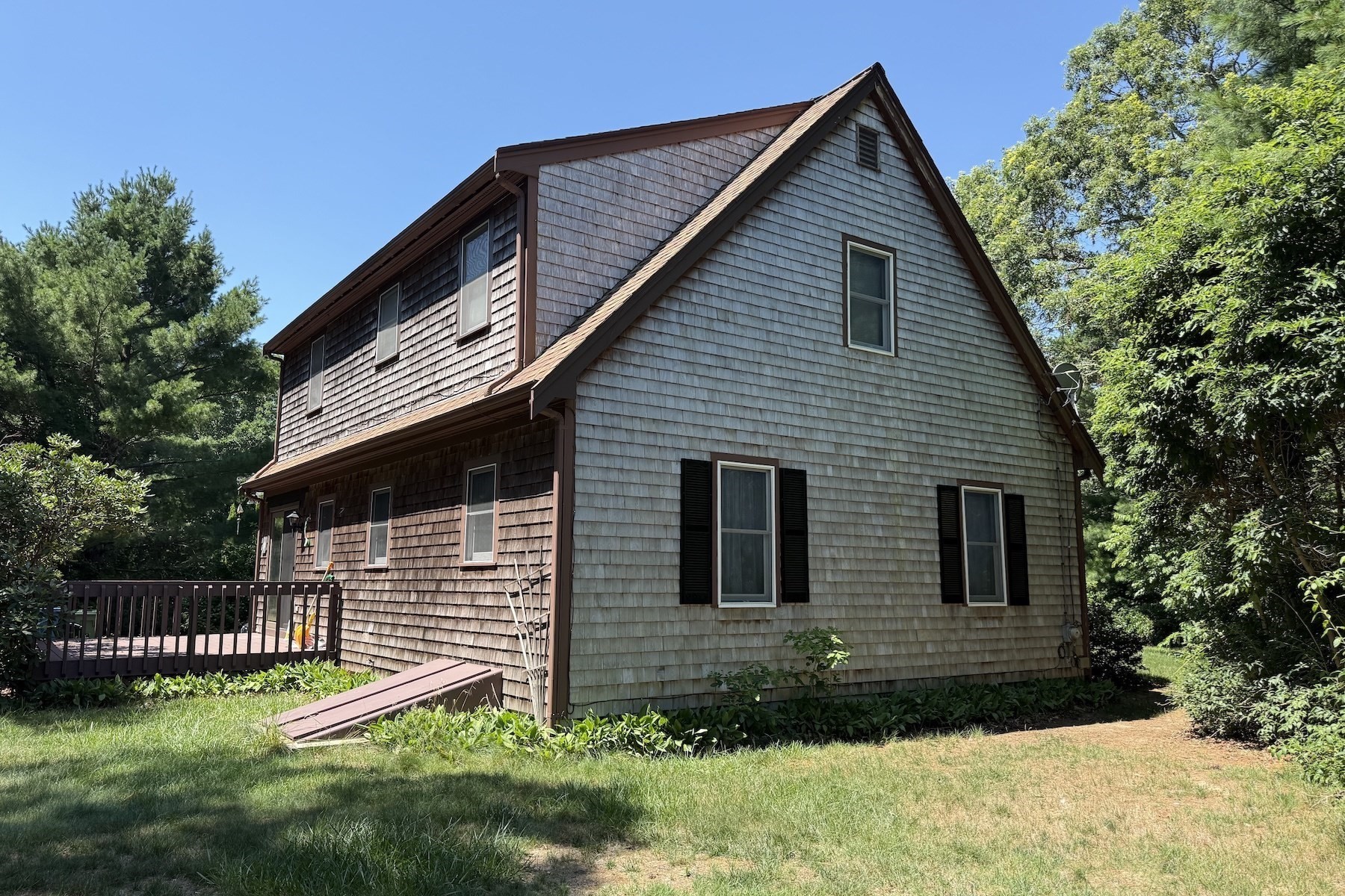 main property photo 12