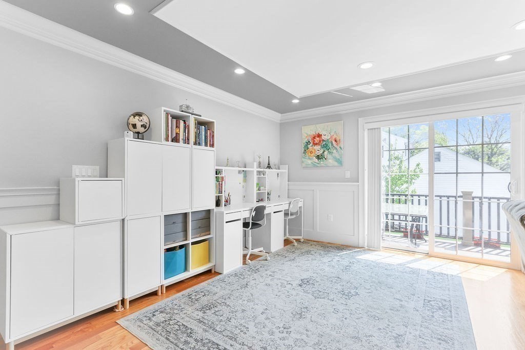 property viewer photo 9