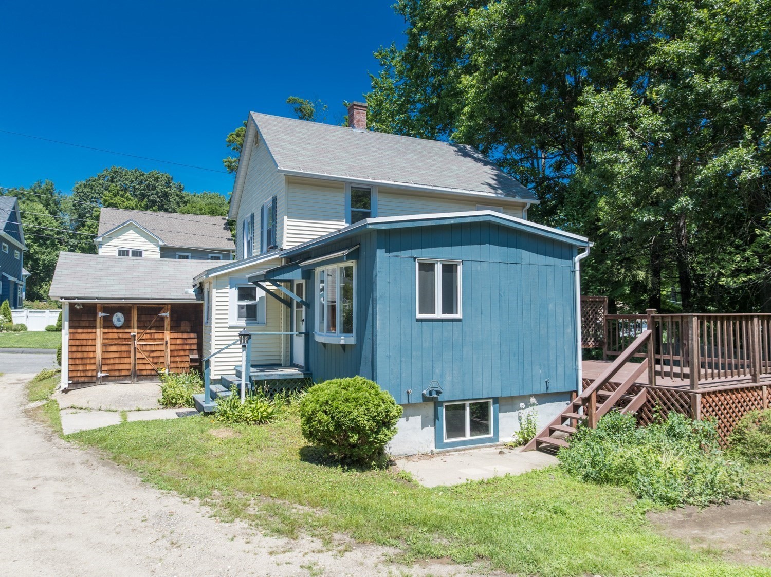 main property photo 35