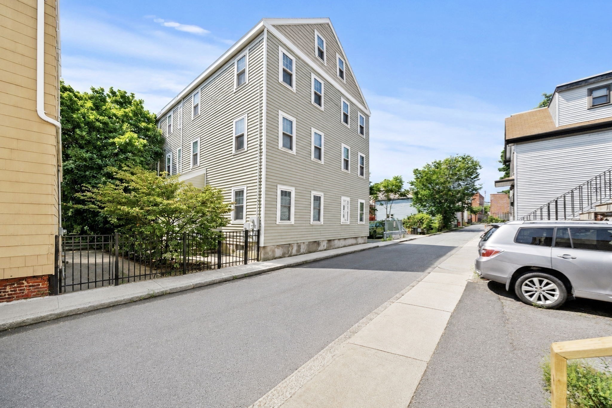 main property photo 26