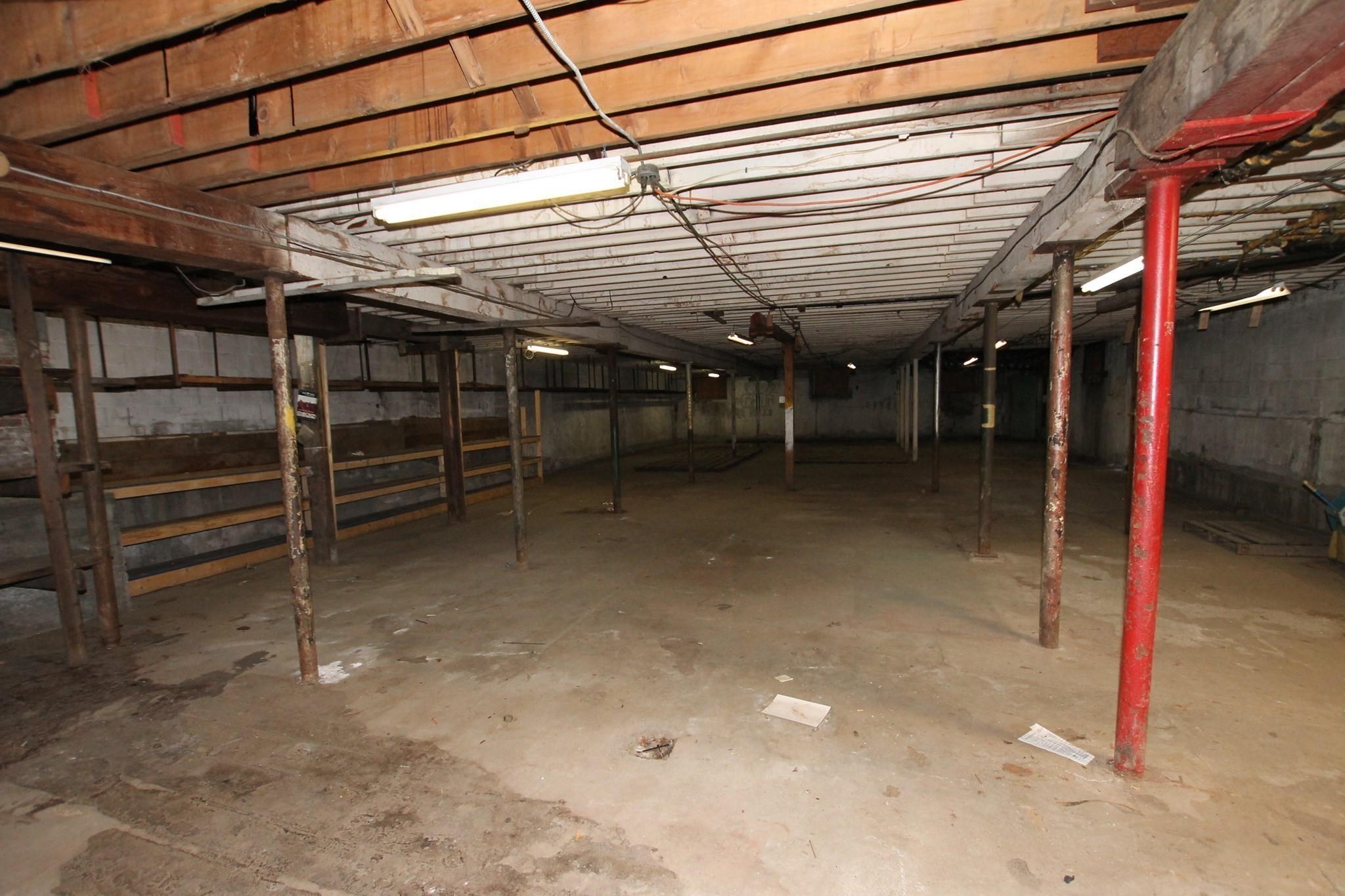 main property photo 27