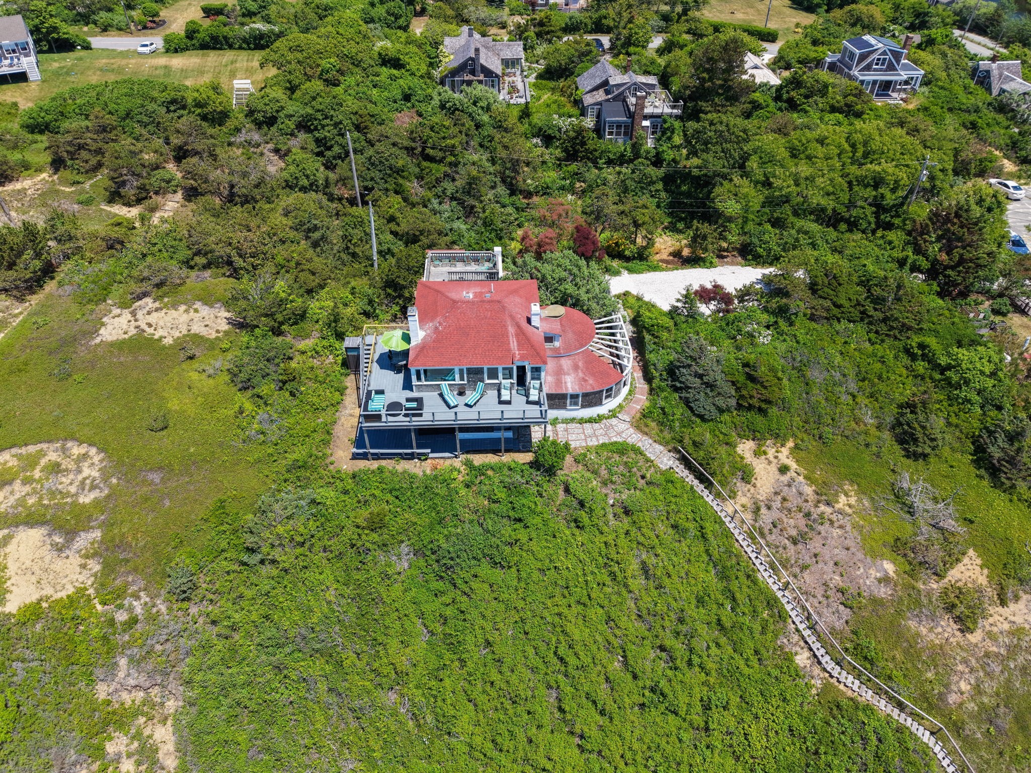main property photo 38