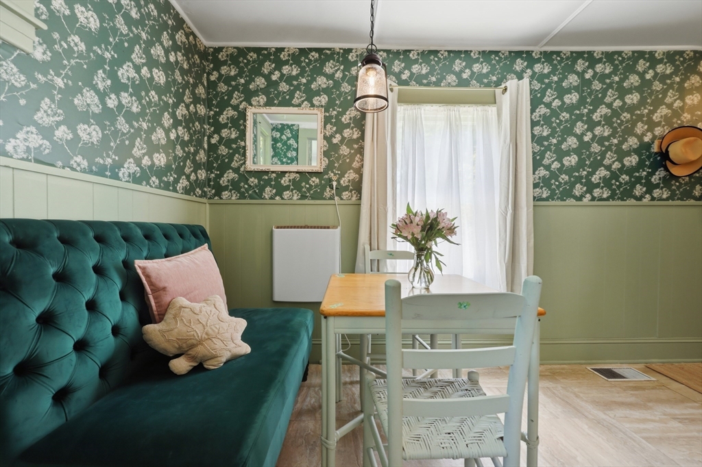 property viewer photo 19