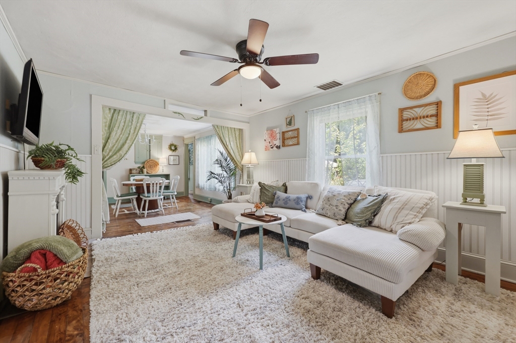 property viewer photo 23