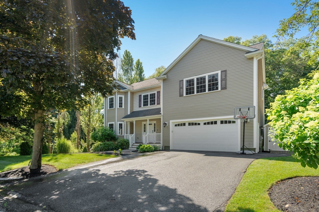 main property photo 41