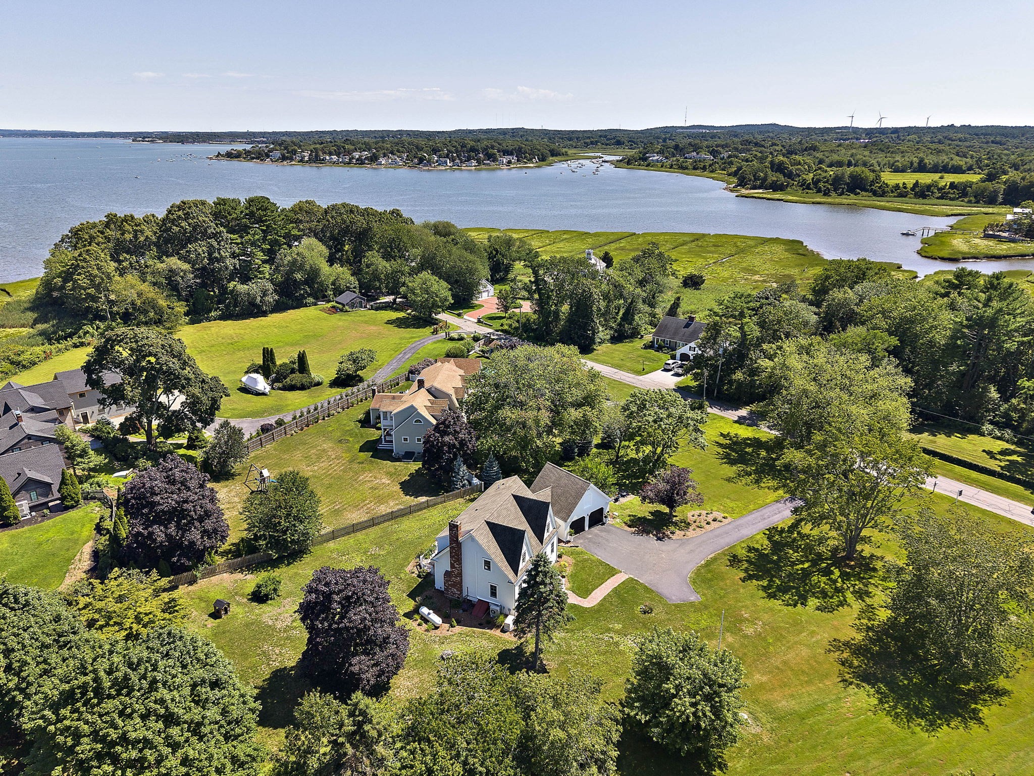 main property photo 34