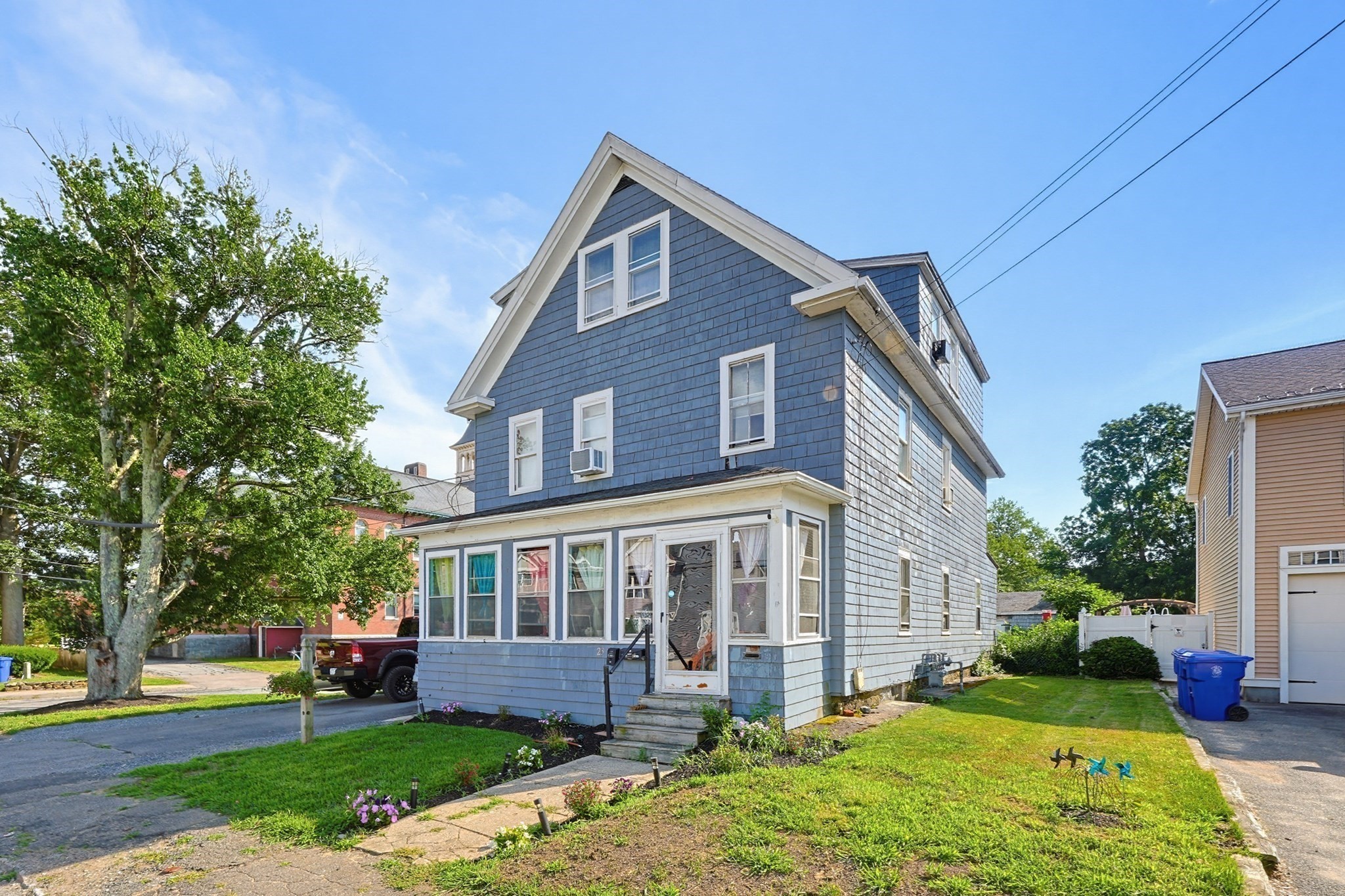 main property photo 8