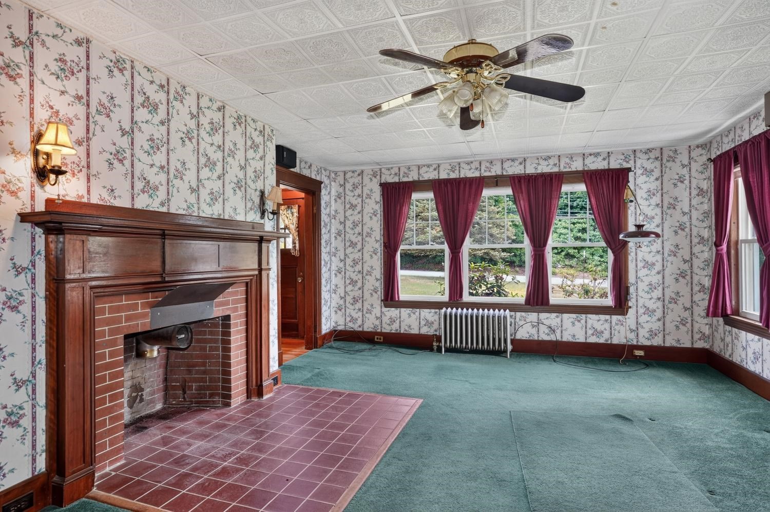 main property photo 5