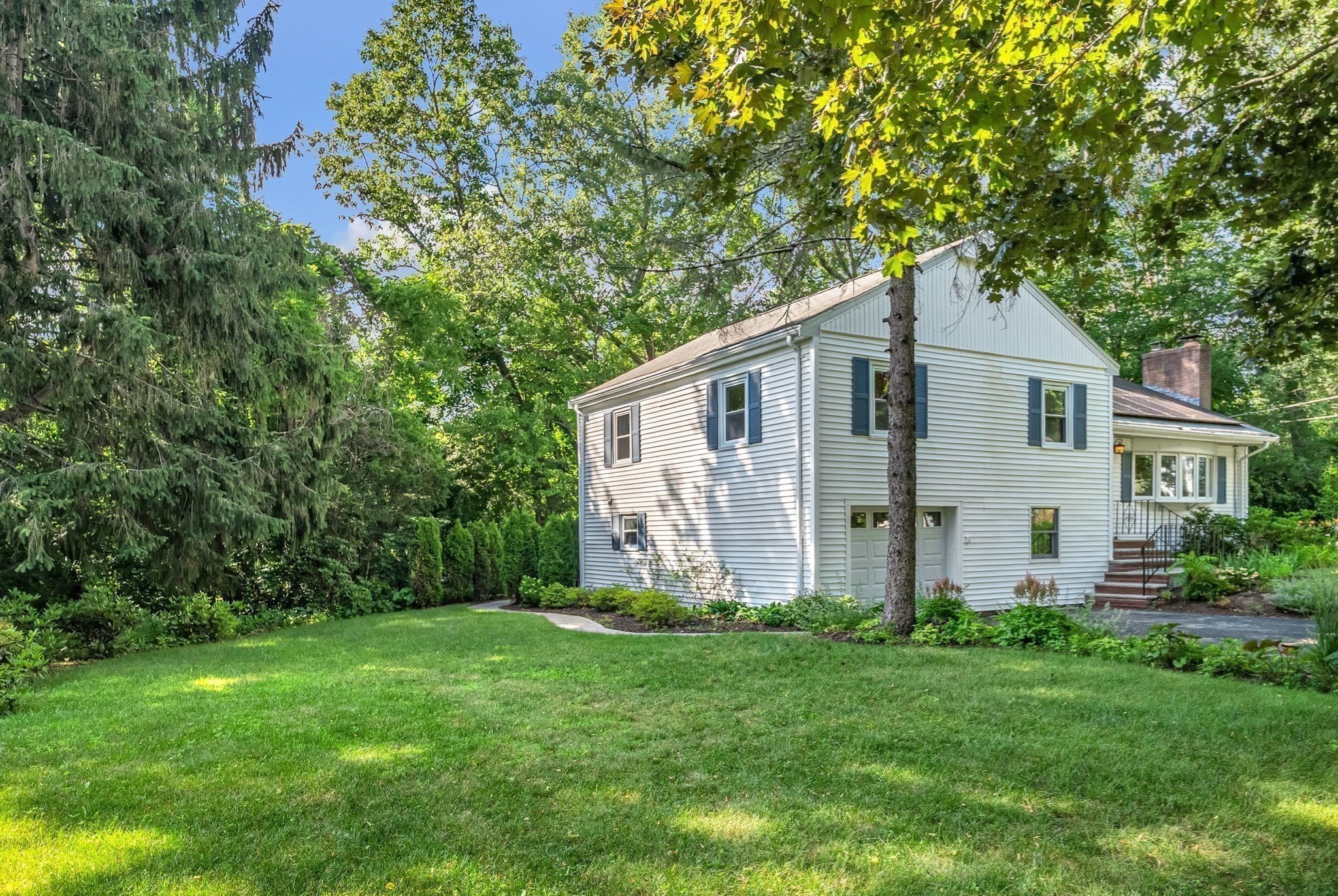 main property photo 26