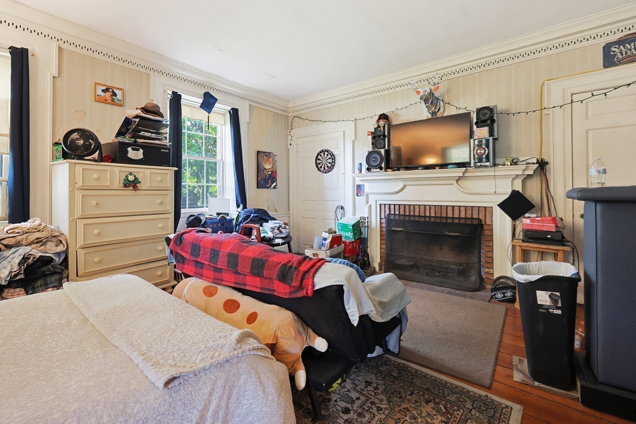main property photo 37