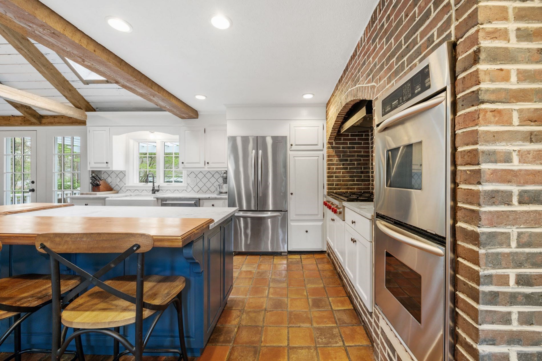 main property photo 7