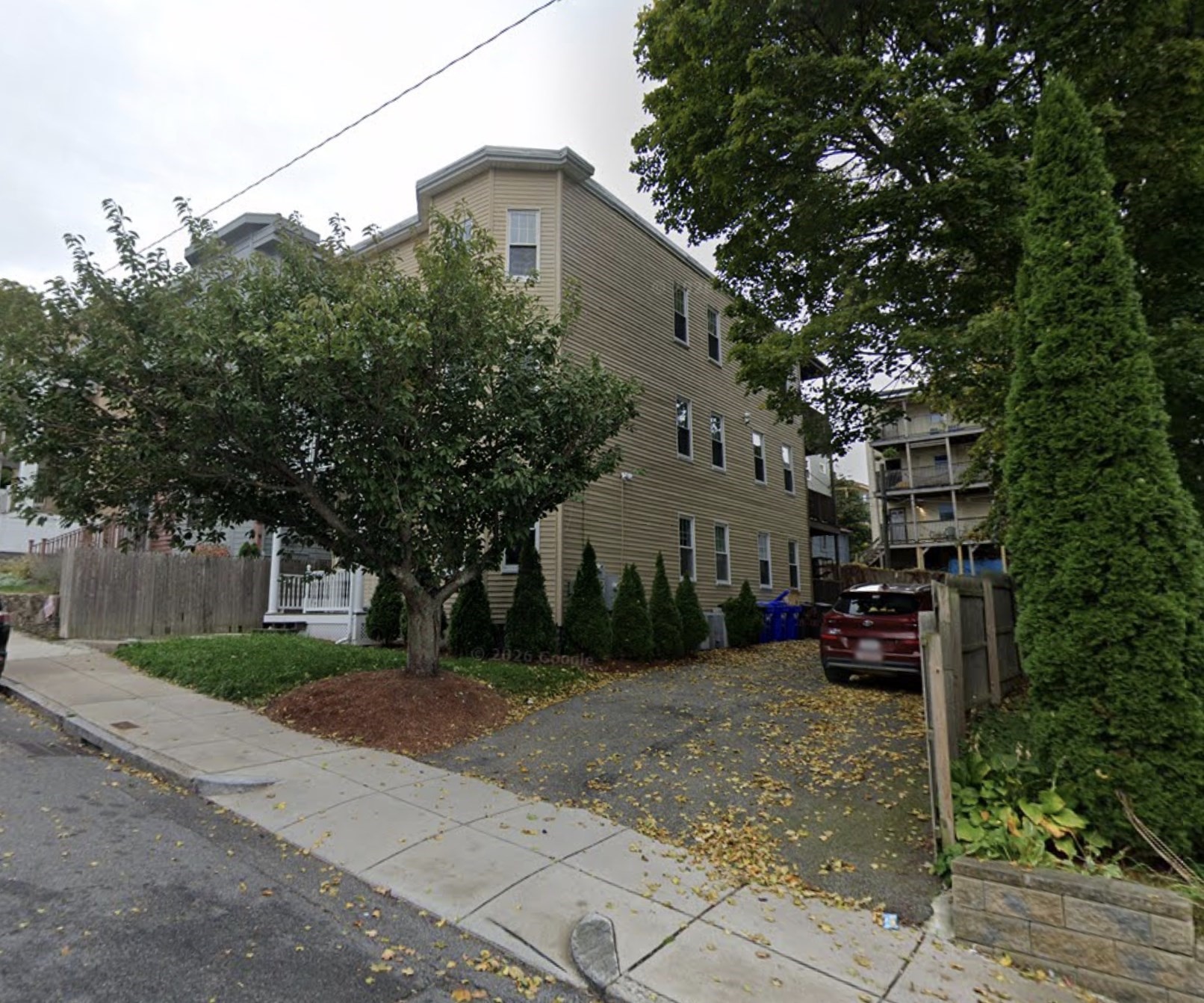 main property photo 14