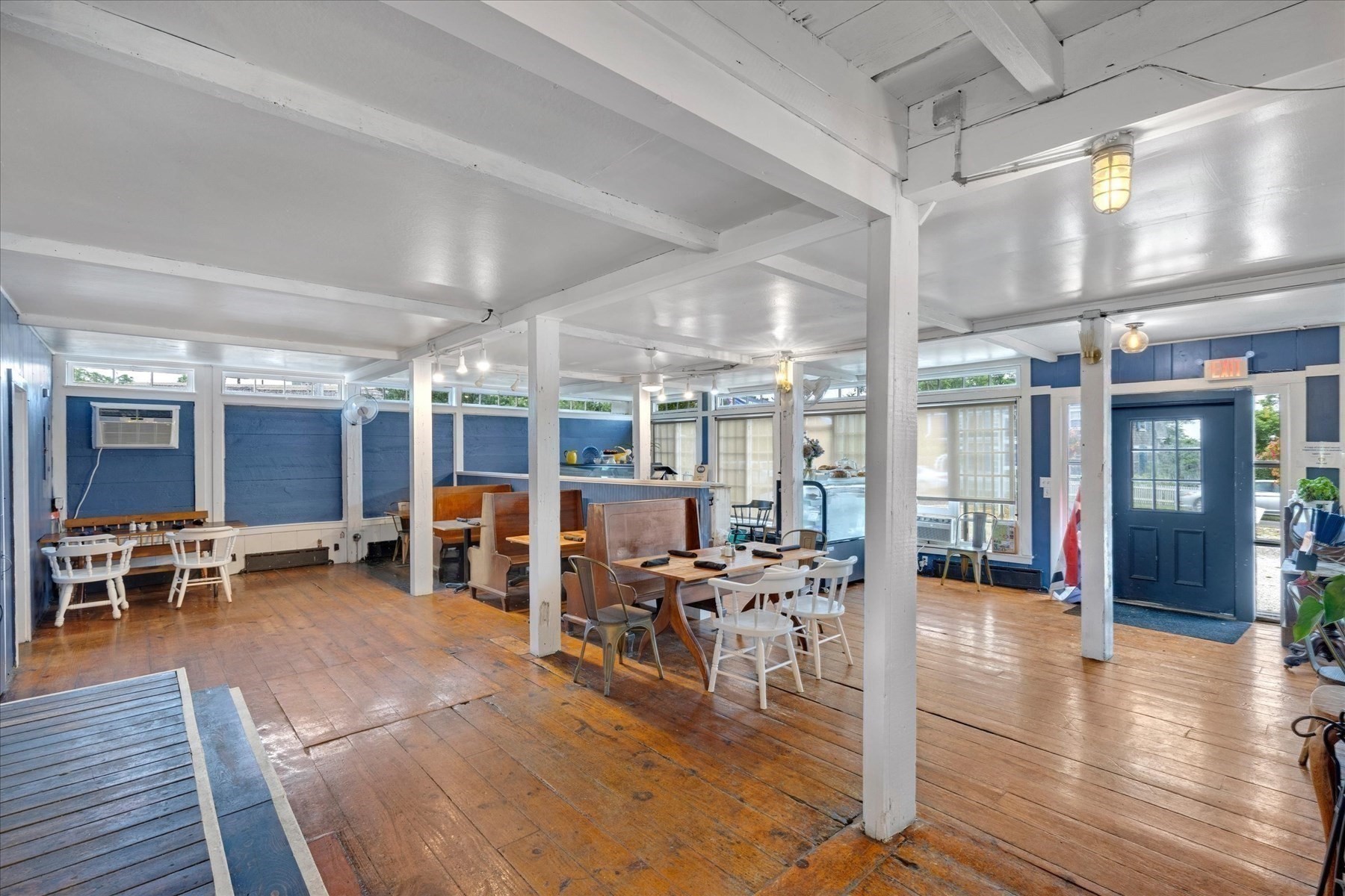 main property photo 5