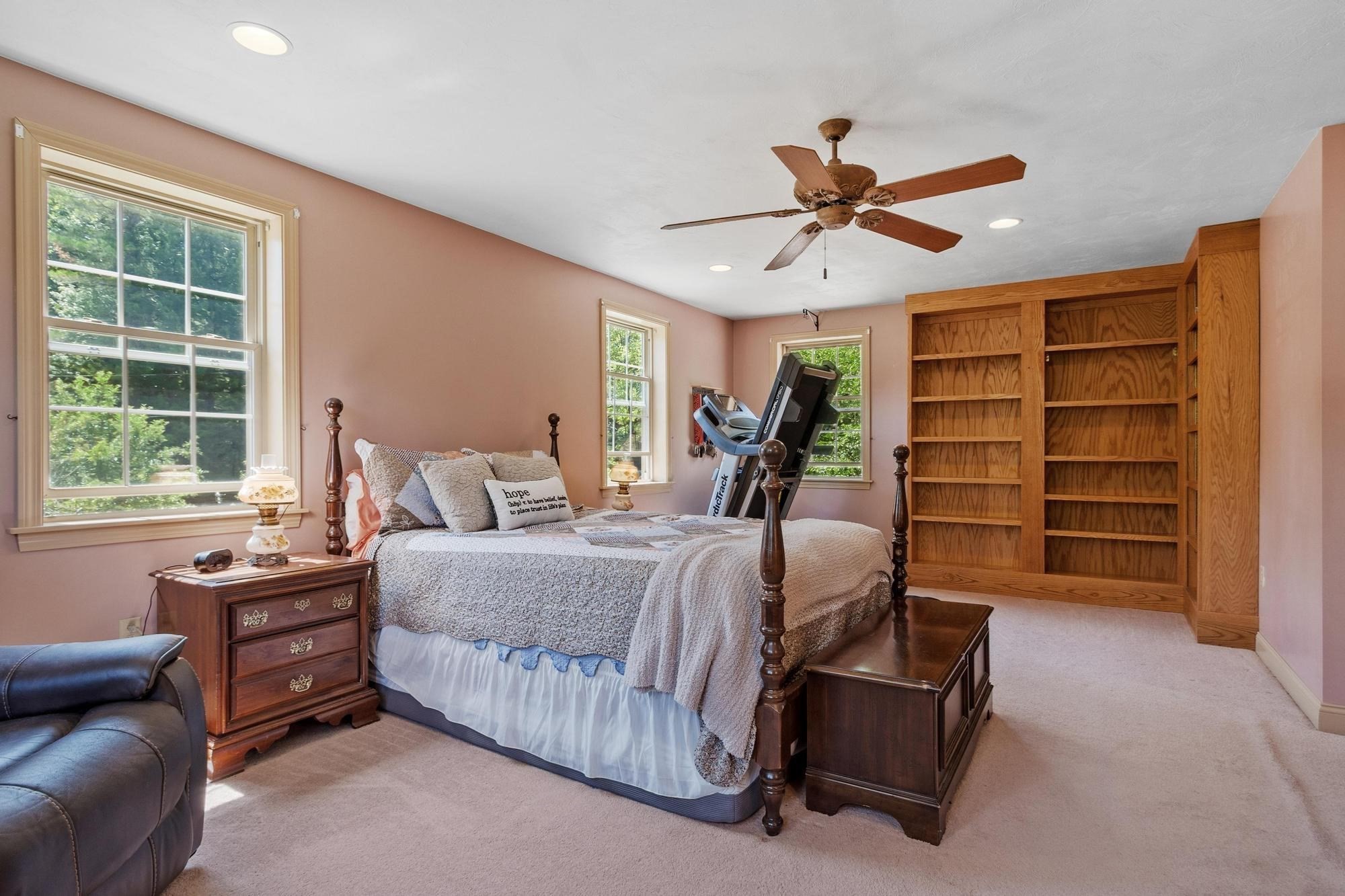 main property photo 21