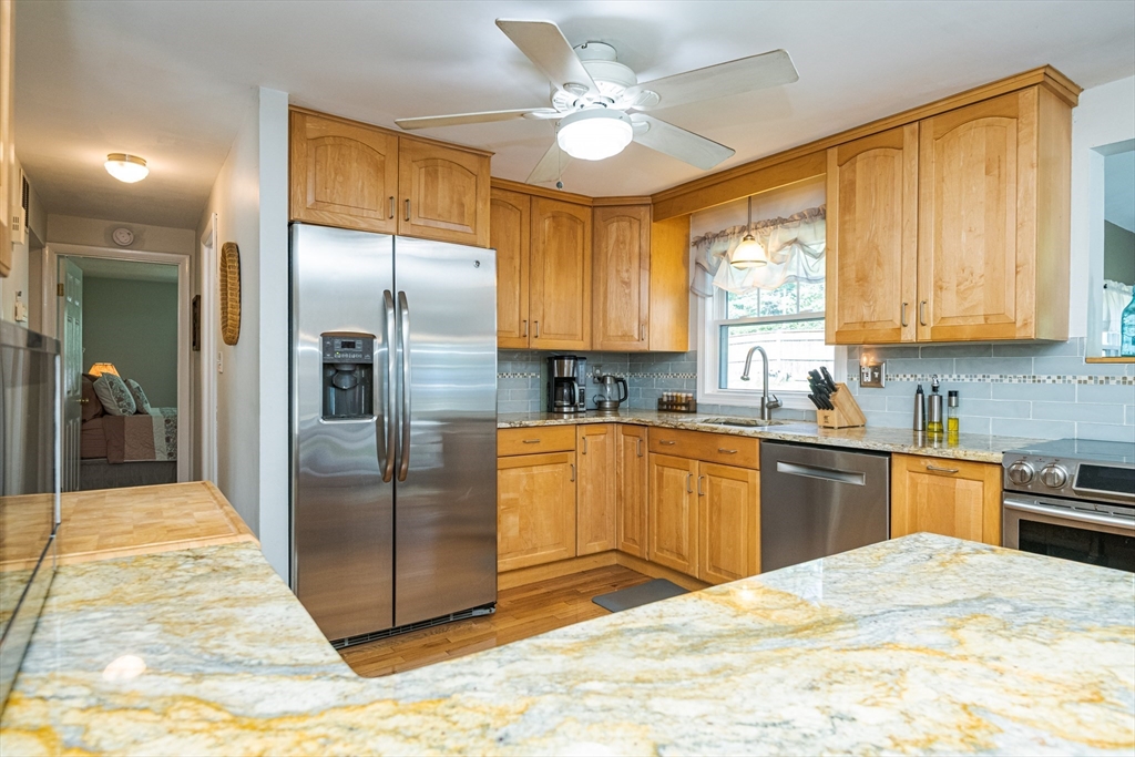 property viewer photo 19