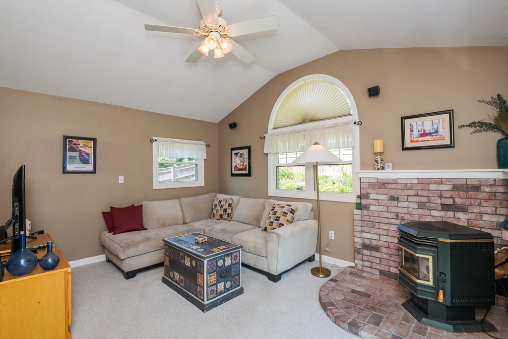 property viewer photo 22
