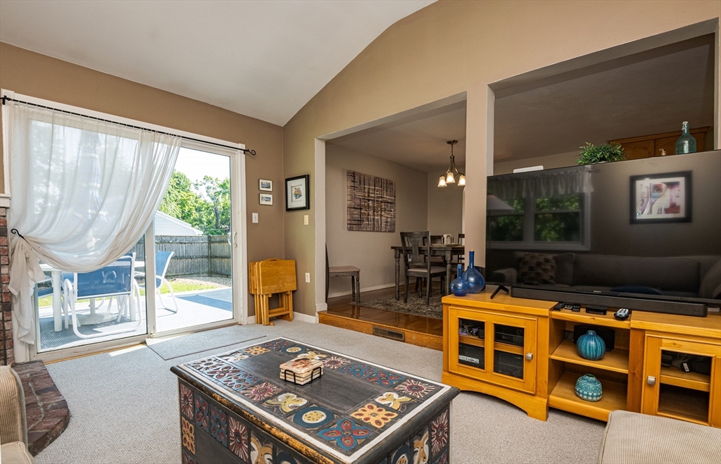 property viewer photo 24