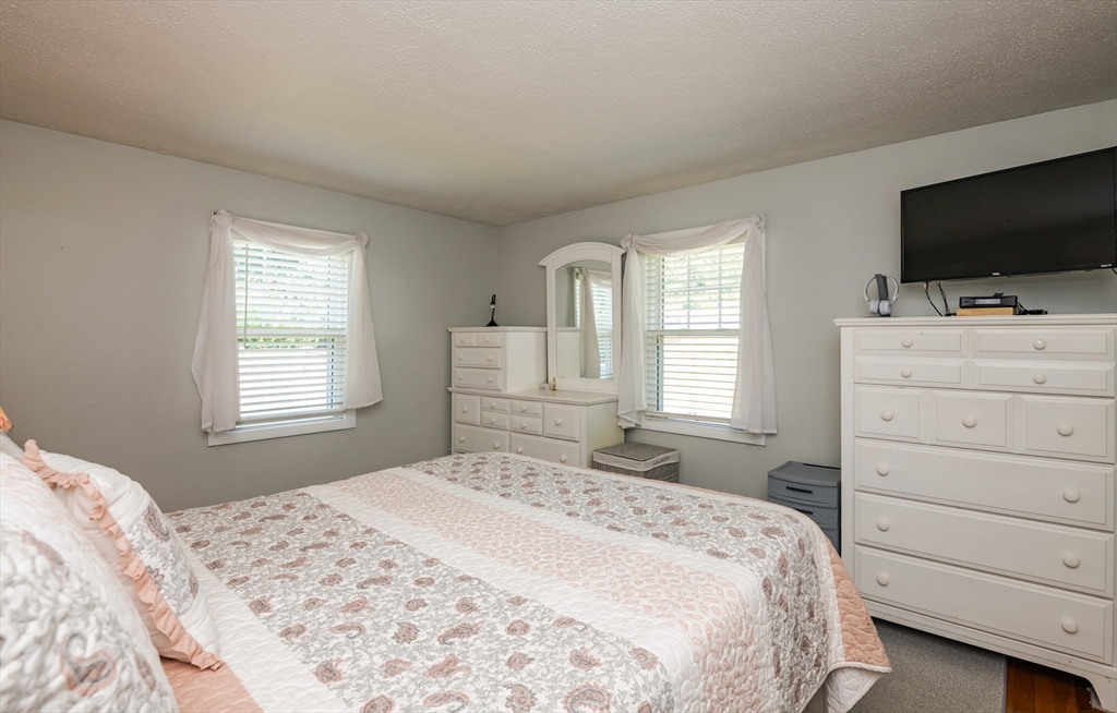 property viewer photo 29