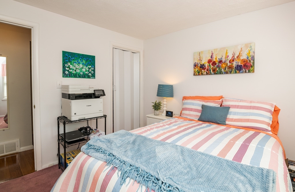 property viewer photo 33