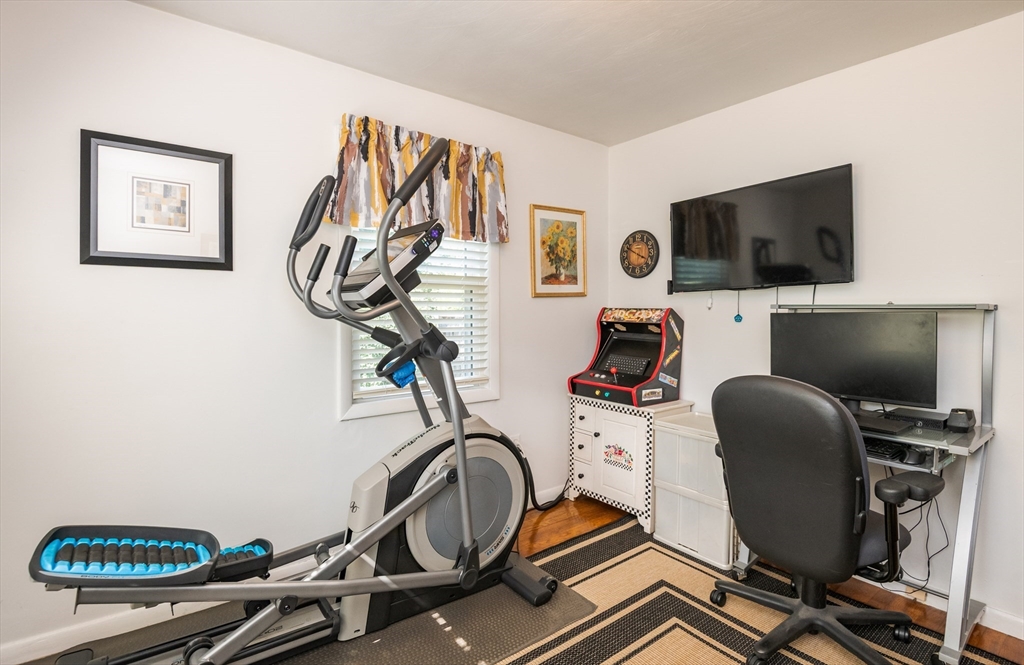 property viewer photo 36