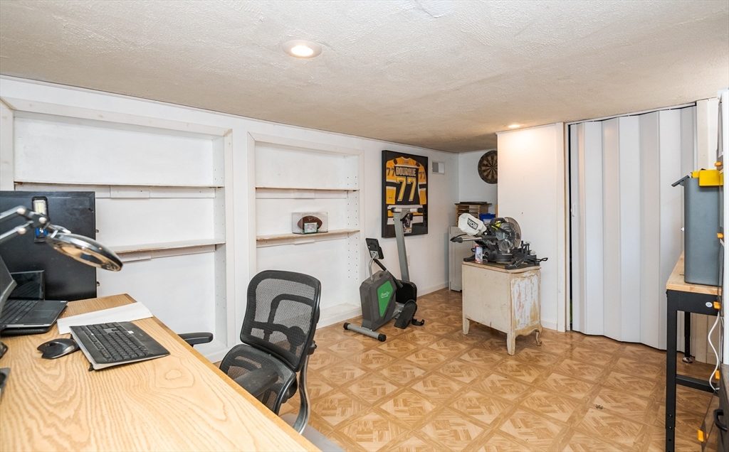 property viewer photo 37