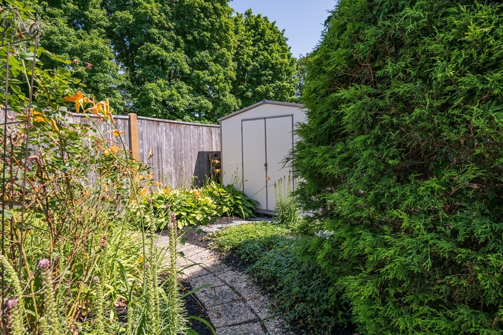 property viewer photo 38